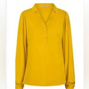 Esqualo Model Top V-Neck Henley Mustard Yellow Women's Top SM- Runs Big NWOT
